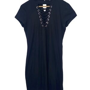 Derek Heart Elegant Black Top